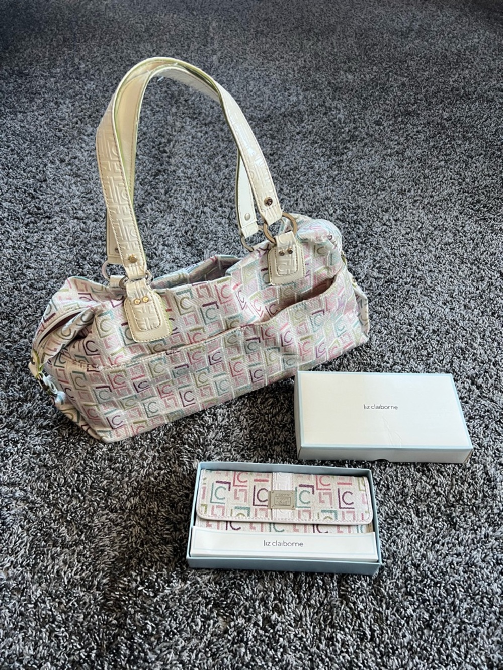 ❌SOLD❌ Liz Claiborne Pastel Monogram Shoulder Bag - Multicolor & Matching Wallet